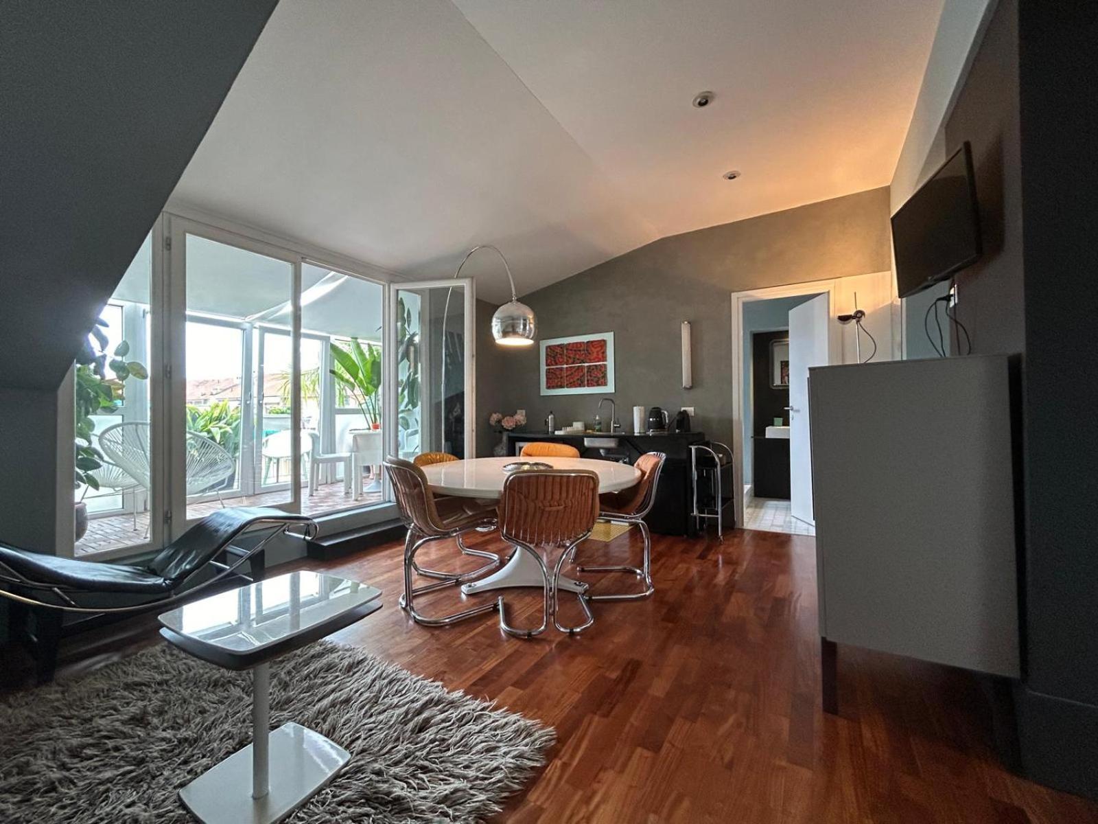 La Terrazza - Design Apartments In Торино Екстериор снимка